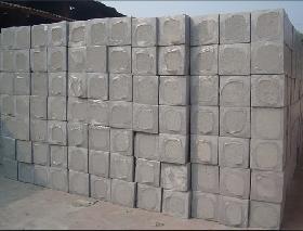 發(fā)泡水泥保溫板絕干密度與抗壓強度的相關性研究及其在復合保溫板中的應用